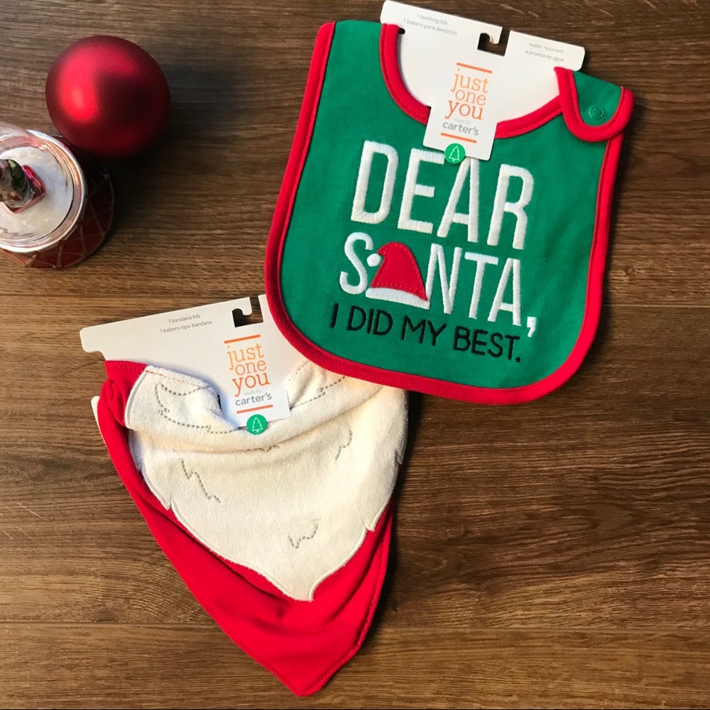 🔴 SOLD 🔴 BNWT Christmas Baby Bib bundle